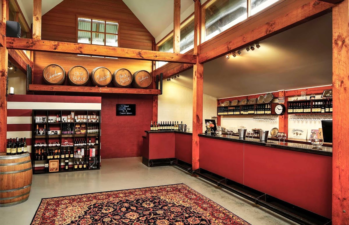 Petersons Wines Broke Road