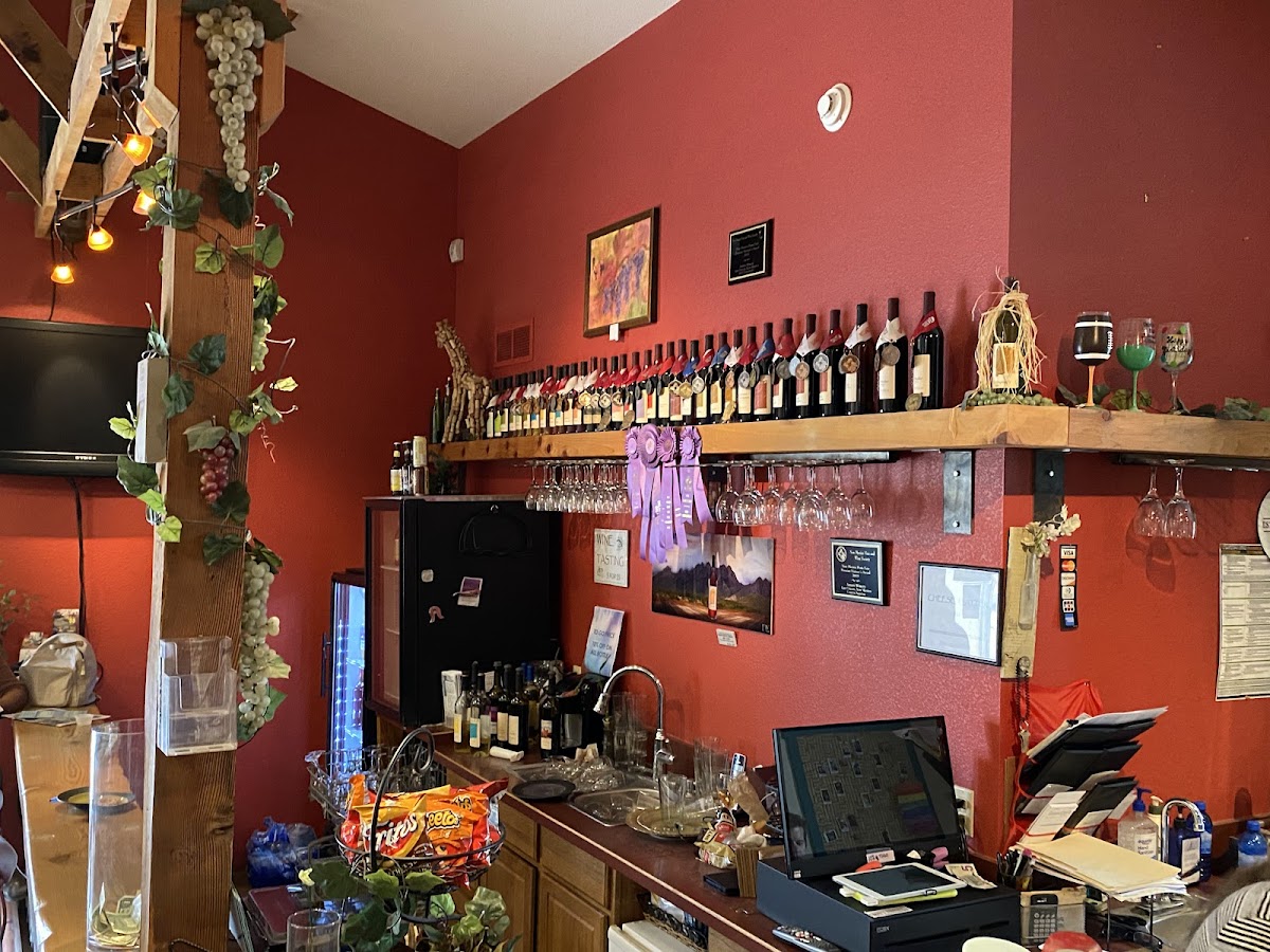 AMARO WINERY