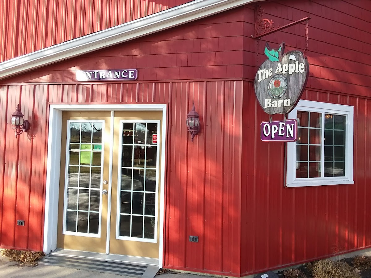 Apple Barn Orchard & Winery