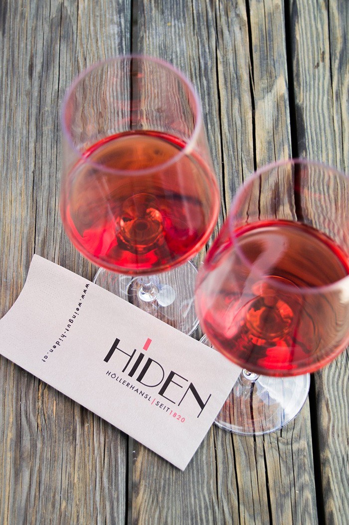 Hiden