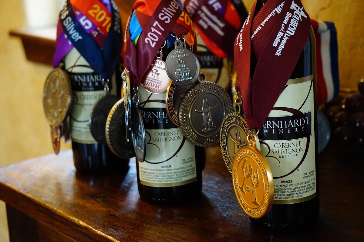 BERNHARDT WINERY, LLC
