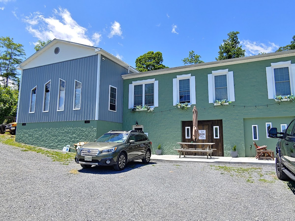 Cold Run Valley Winery LLC