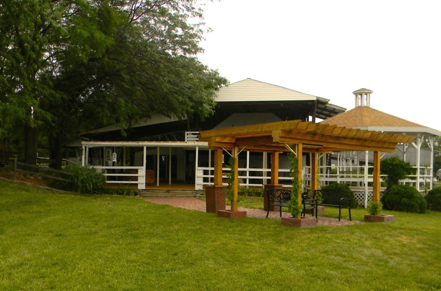 Country Pines Vineyard, LLC