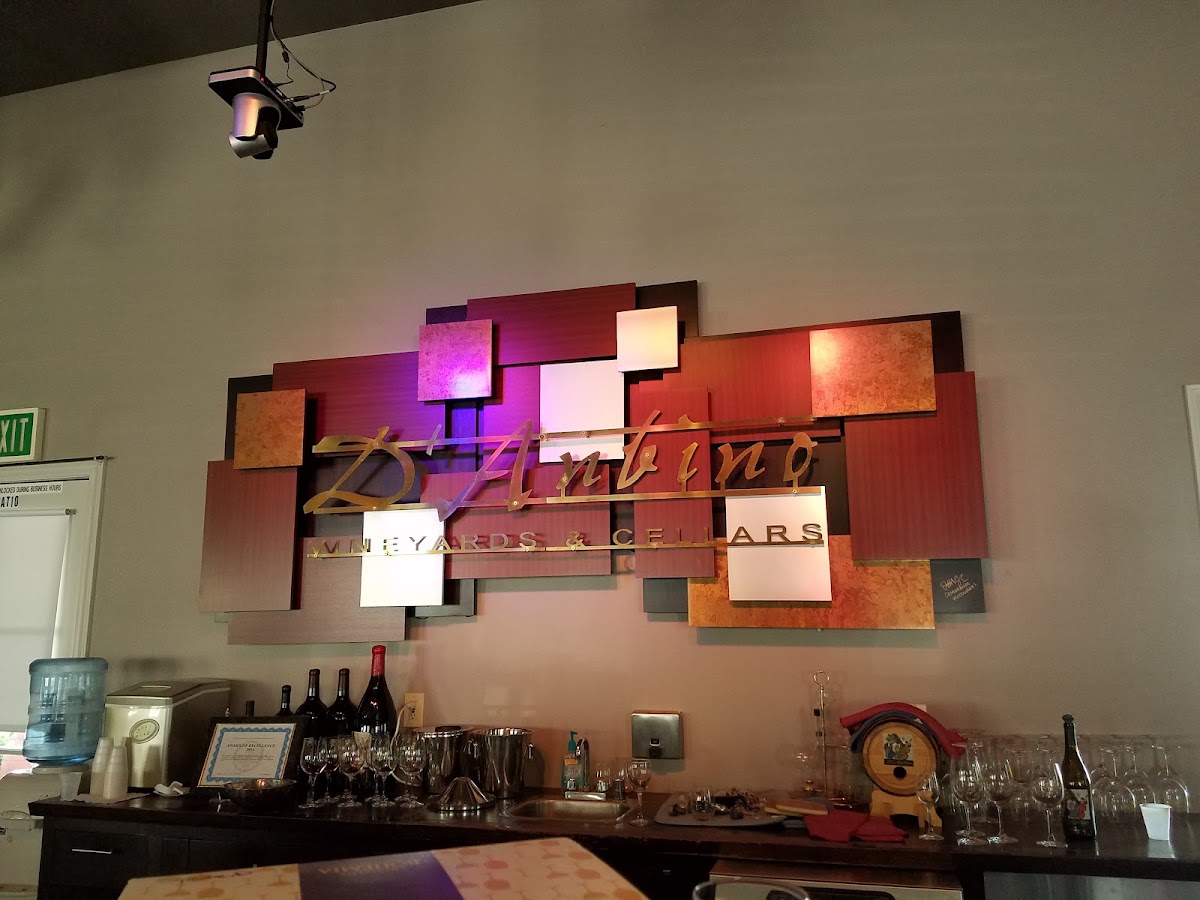 D'ANBINO VINEYARDS & CELLARS