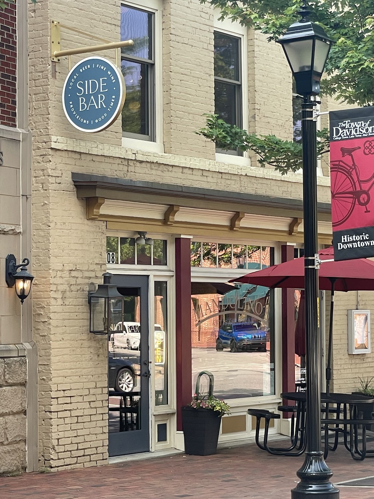Davidson Wine Co.