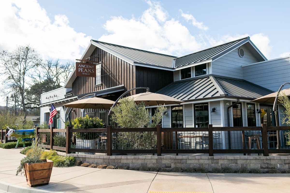 EMERALD HILLS VINEYARD ESTATES, LLC