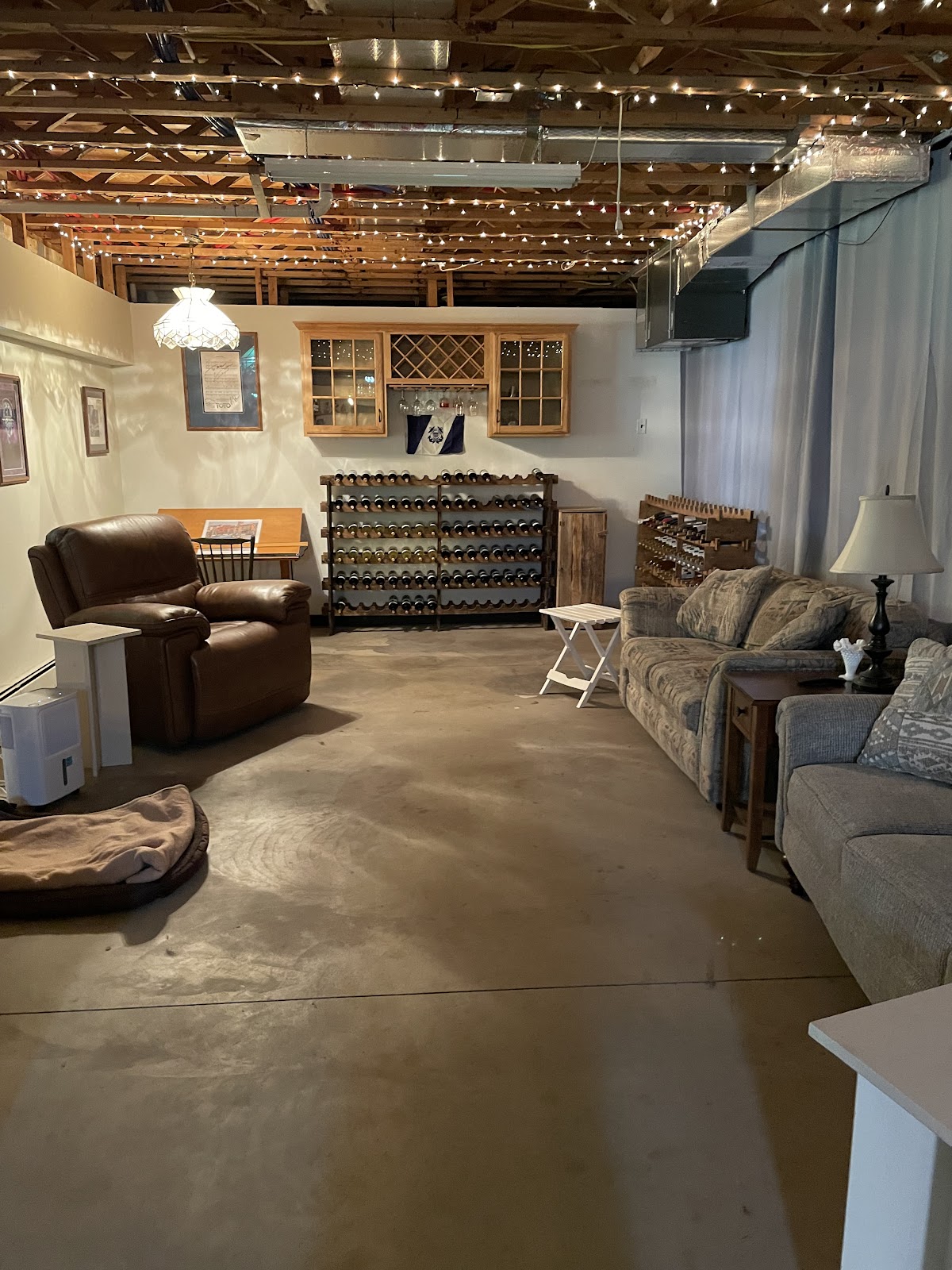 Falls Edge Wines, LLC
