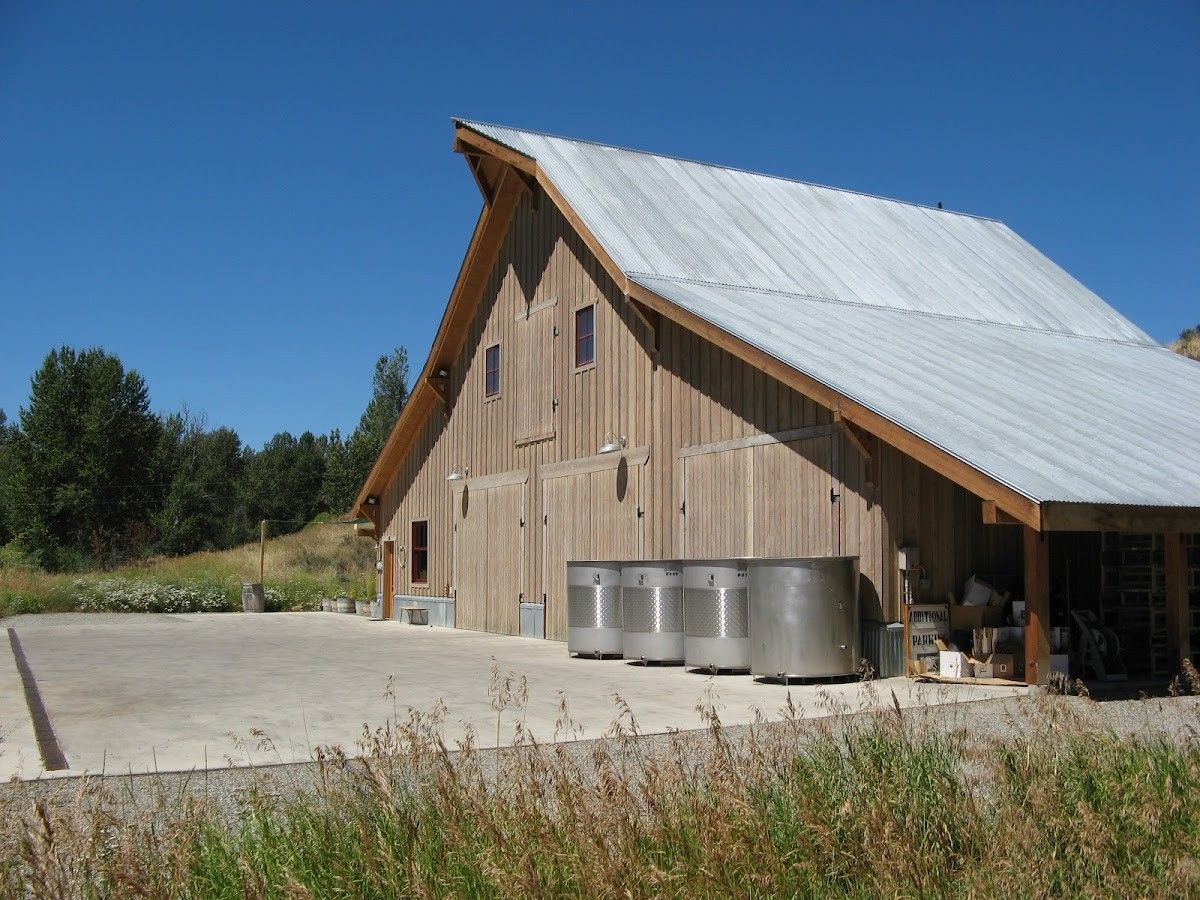 Lost River Winery