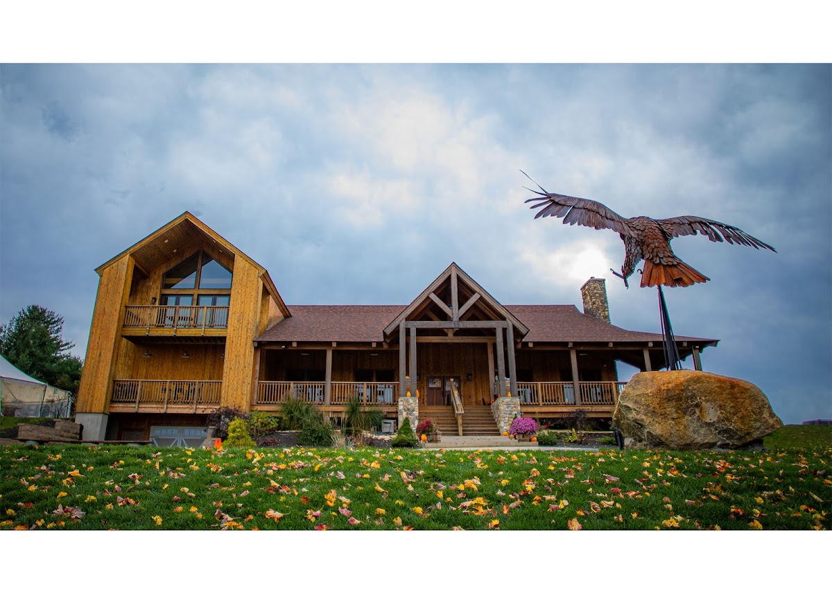 Hawk Ridge Winery