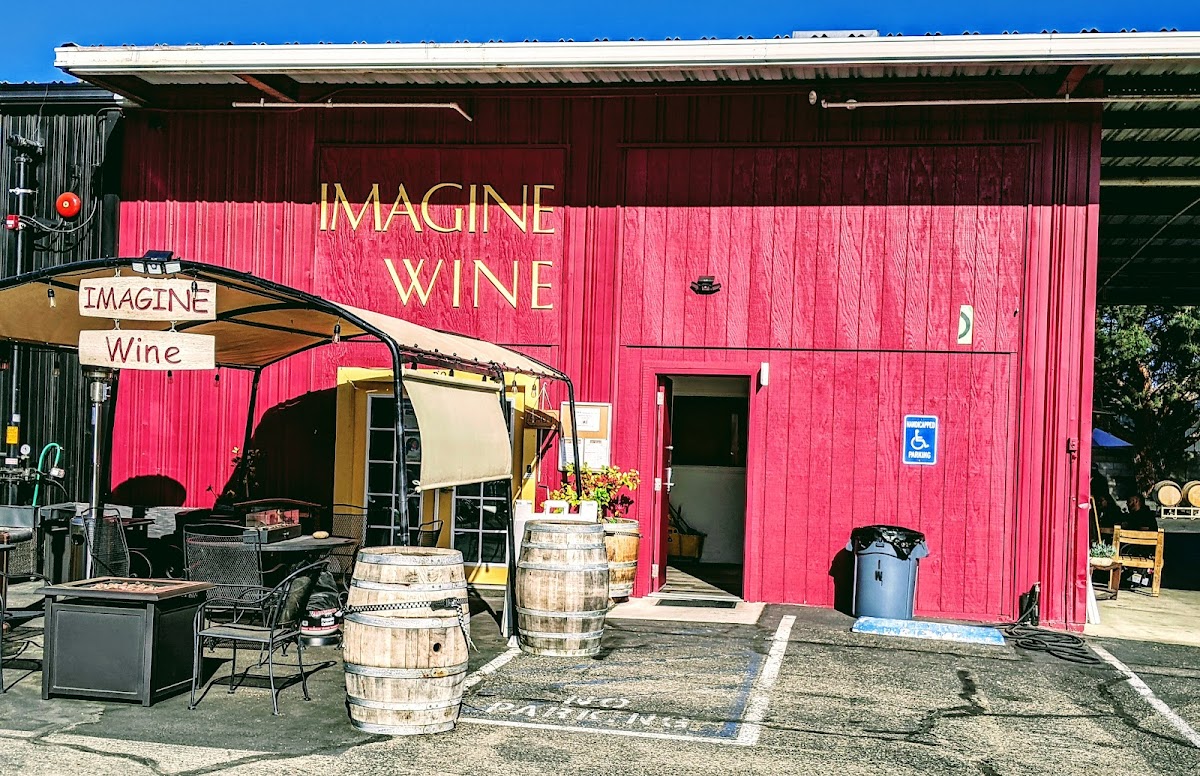 Imagine Wine