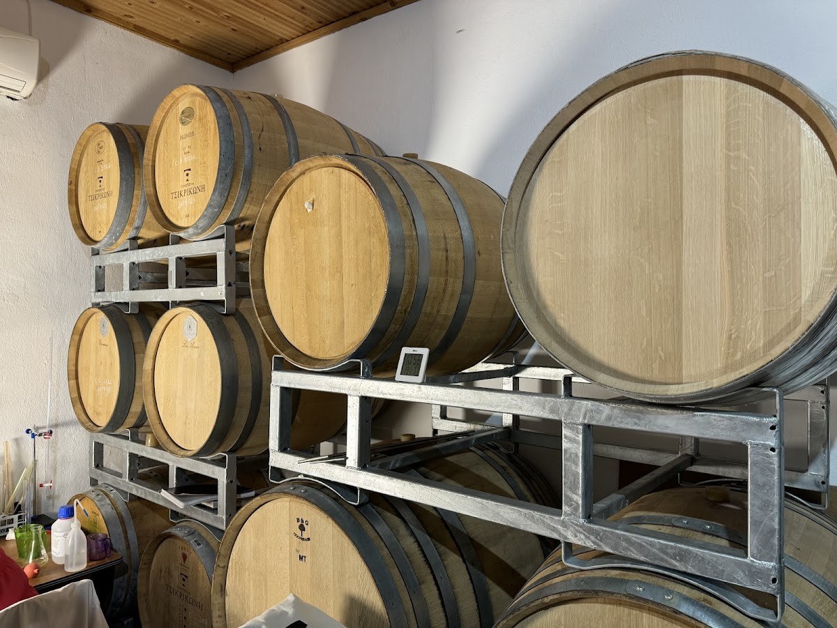 Οινοποιια Τσικρικωνη/tsikrikonis Winery