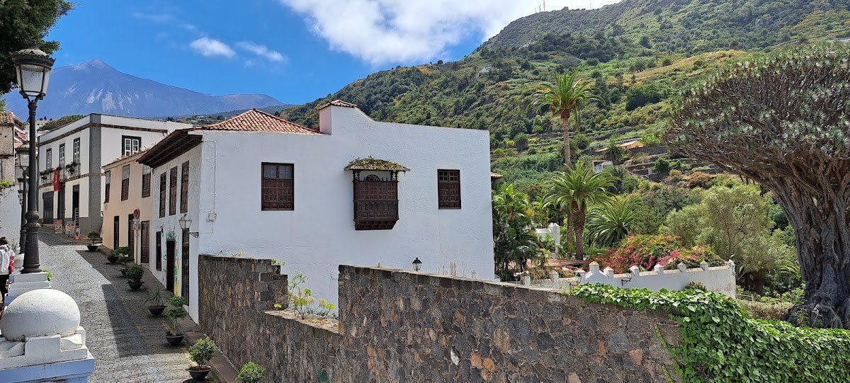 Plaza de la Pila Bodega Souvenir