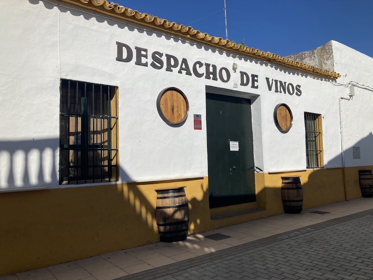 Despacho de Vinos César Florido