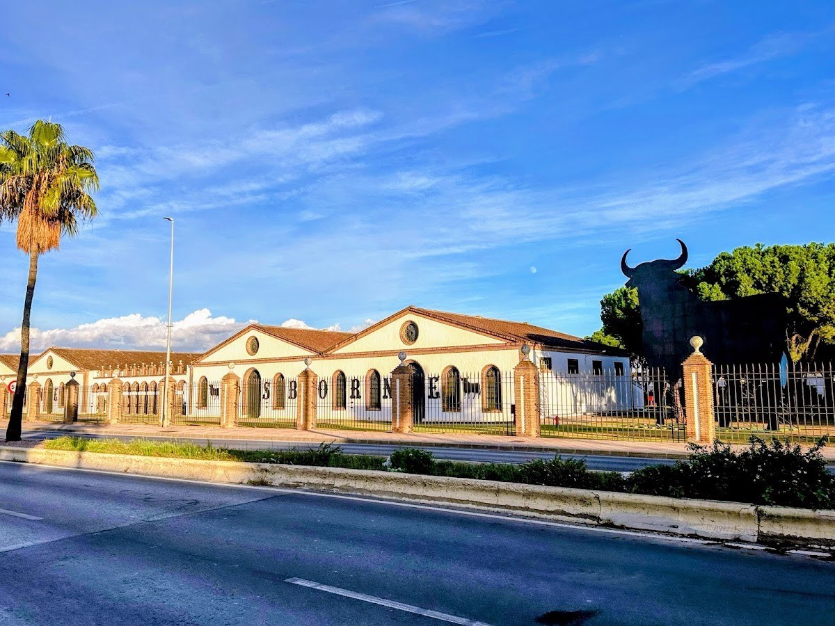 Bodegas Osborne (EL TIRO)