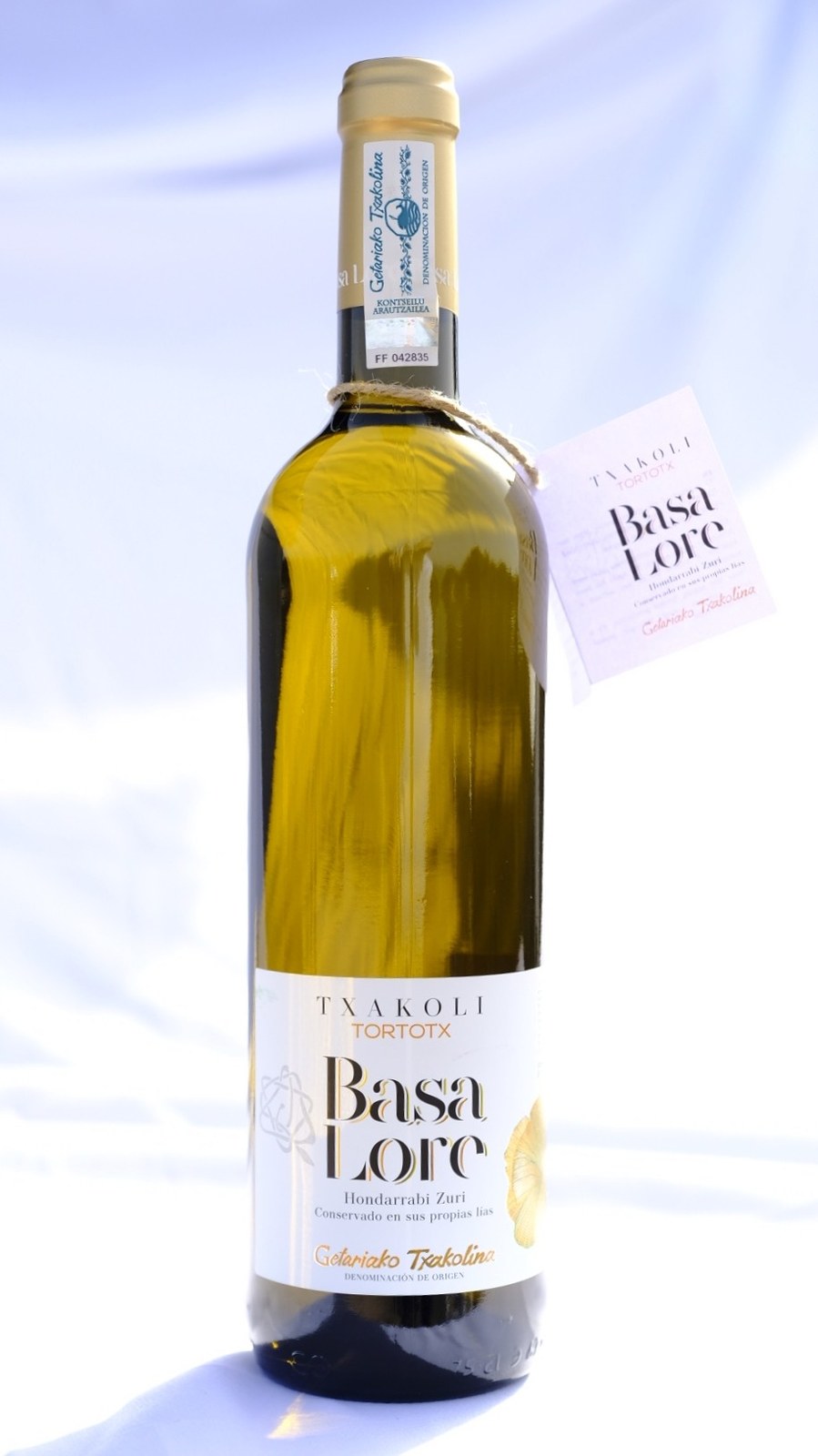 Bodega Txakoli Basa Lore