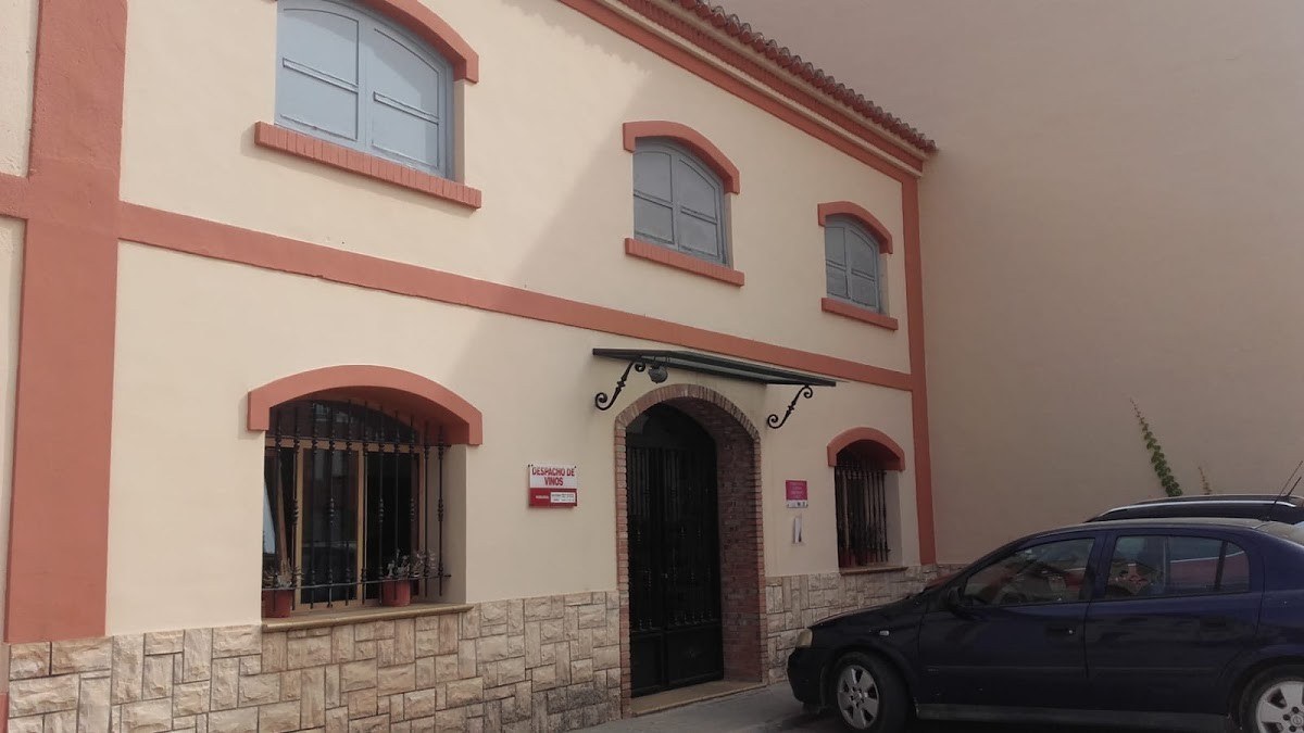 Cooperativa Vinícola Requenense