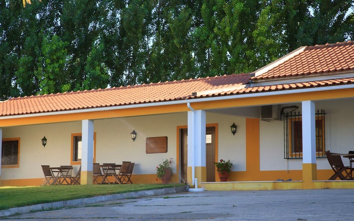 Herdade Fonte Paredes Sag Lda