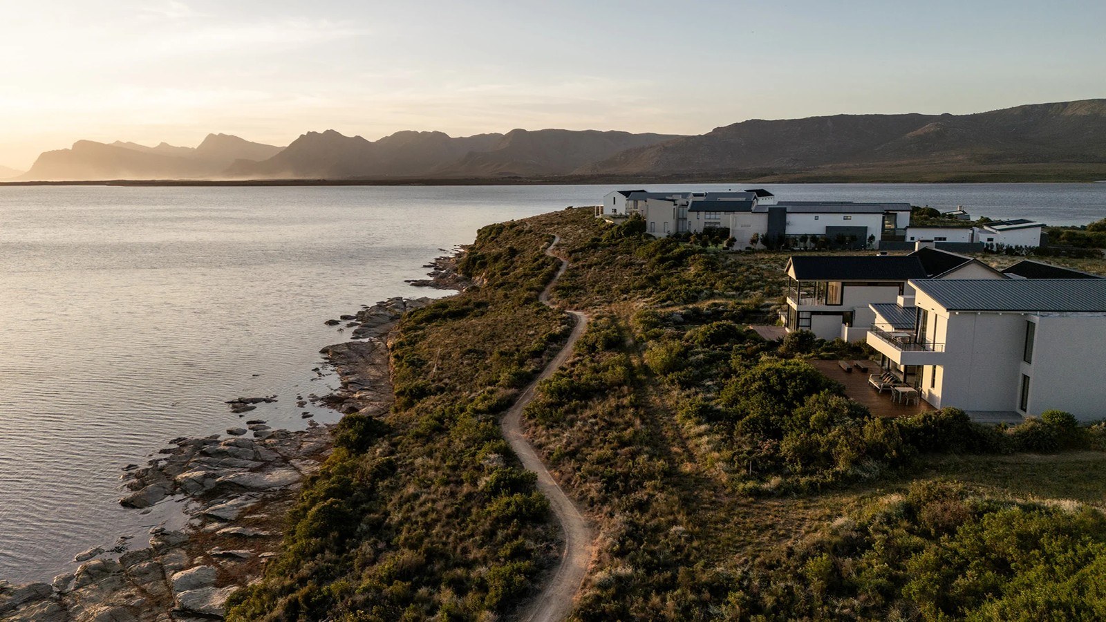 Benguela Cove Lagoon Wine Estate