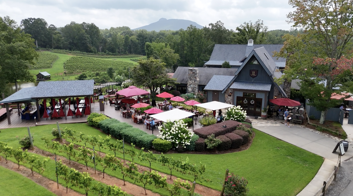 JOLO Winery & Vineyards