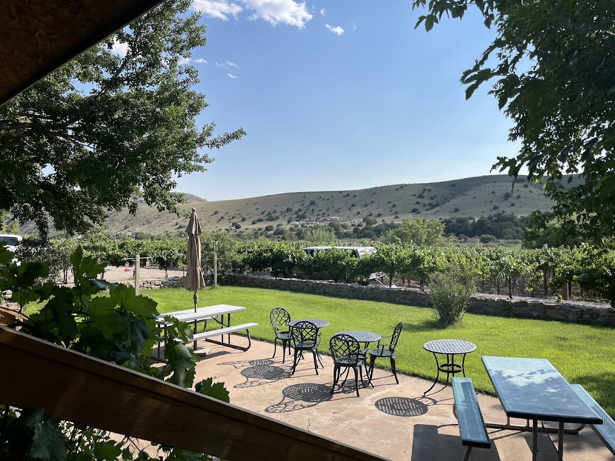 La Esperanza Vineyard, LLC