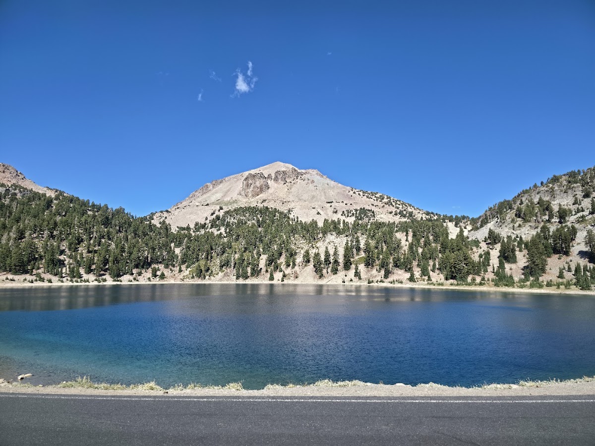LASSEN PEAK WINERY