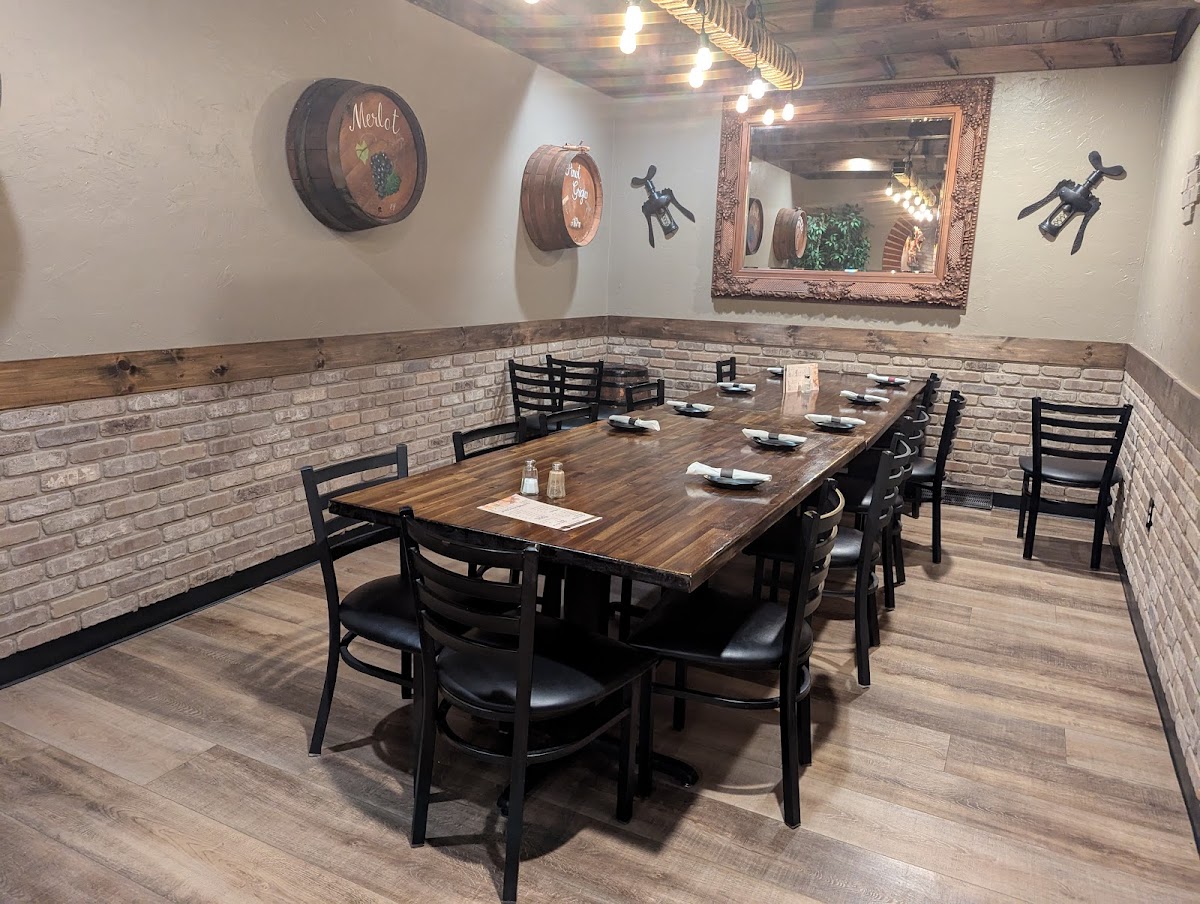 Lazzaro's Italian Bistro