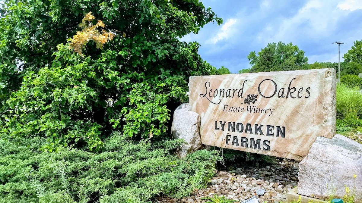 Leonard Oakes Estate Winery, Inc.