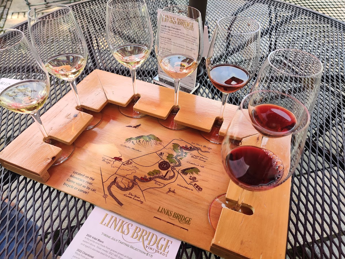 Links Bridge Vineyards, LLC