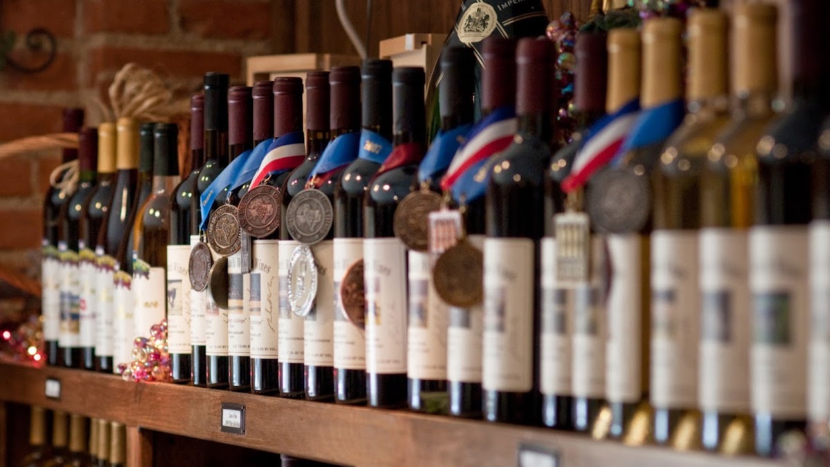 LONE STAR WINE CELLARS