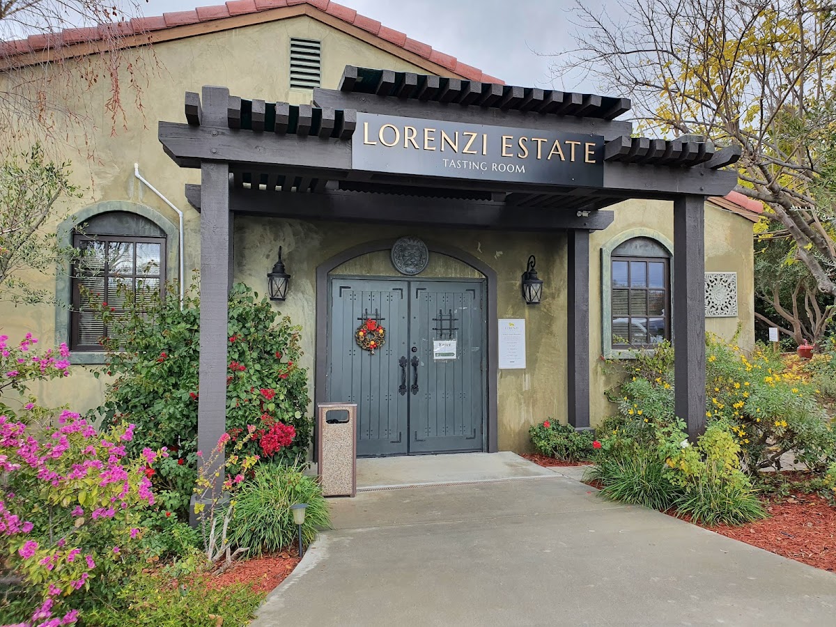 Lorenzi Estate Vineyards and Winery