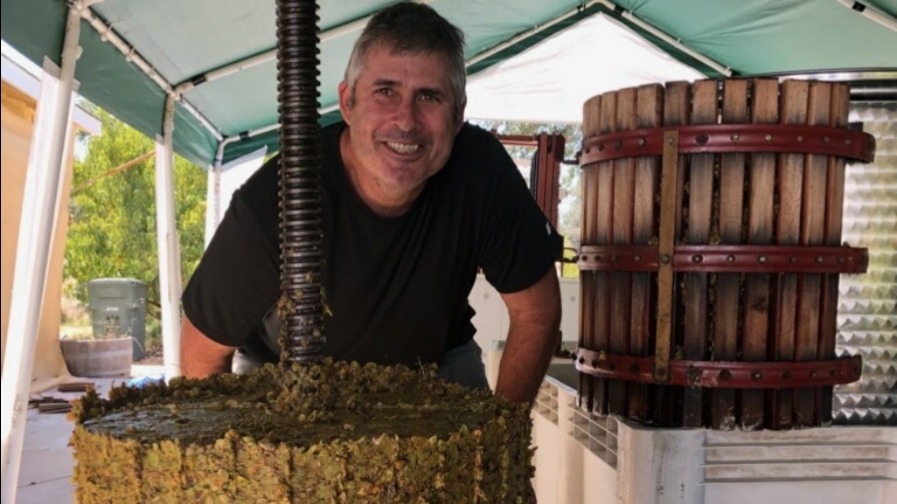 MATTHEW GIBSON WINERY