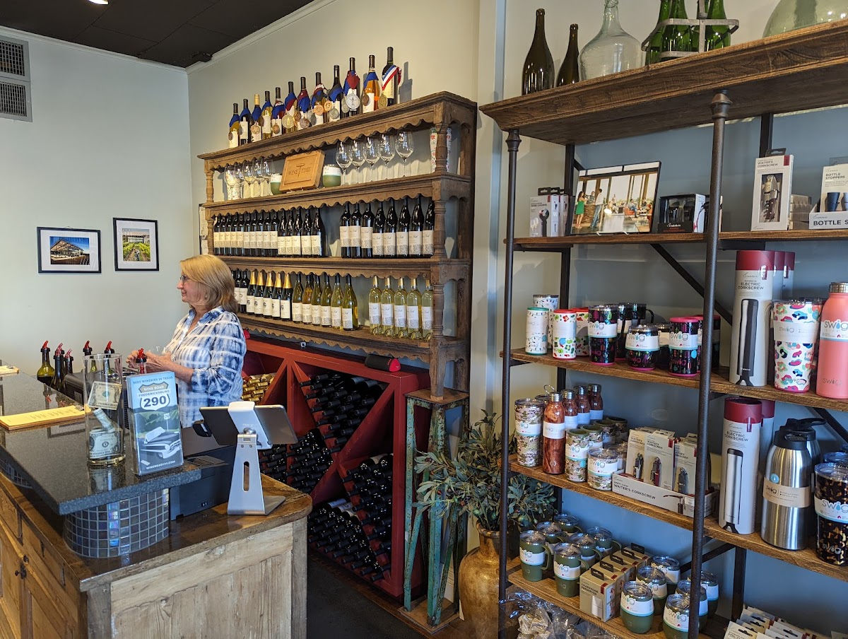 Narrow Path Winery