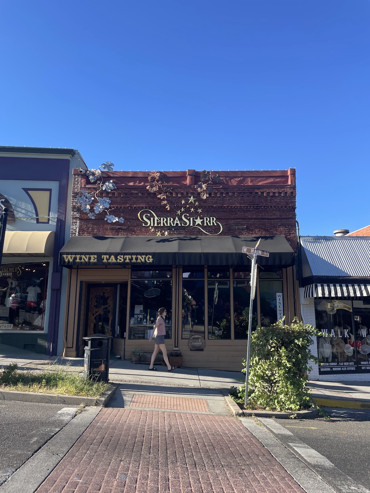 Sierra Starr Vineyard & Winery