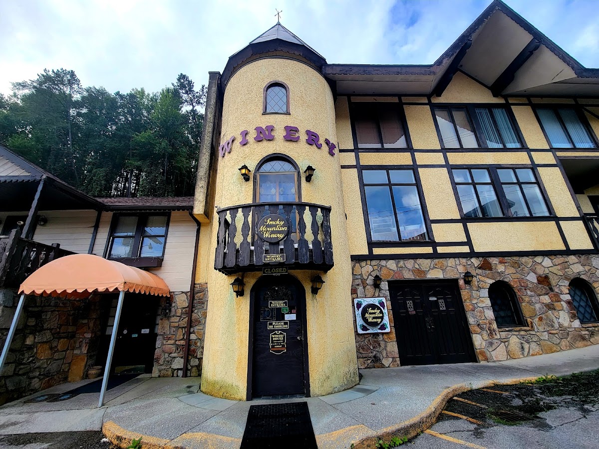 Smoky Mountain Winery