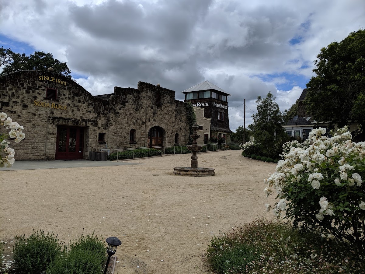 SODA ROCK WINERY