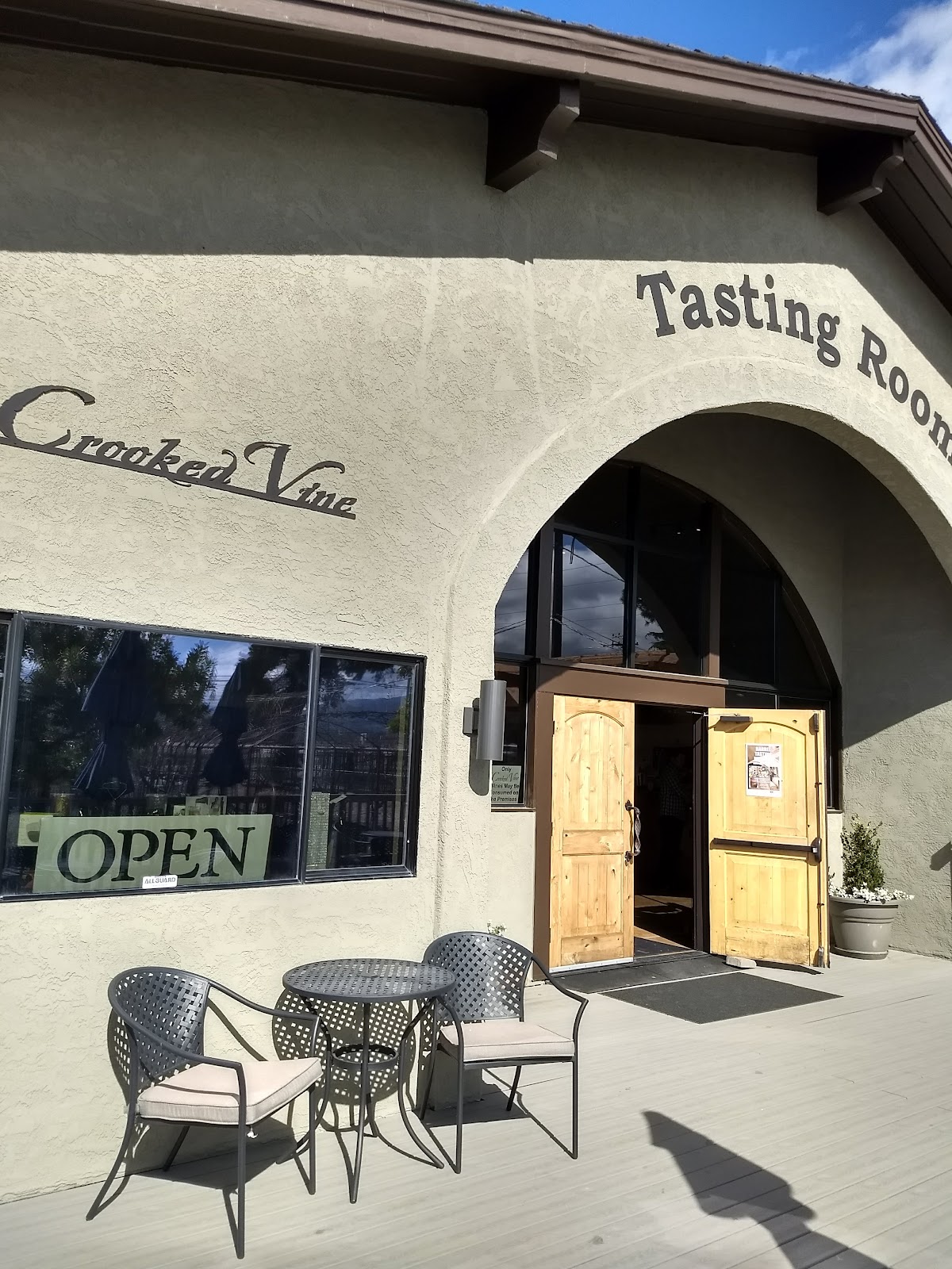 STONY RIDGE WINERY