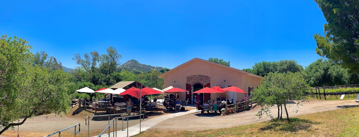 Tre Colline Three Hills Winery