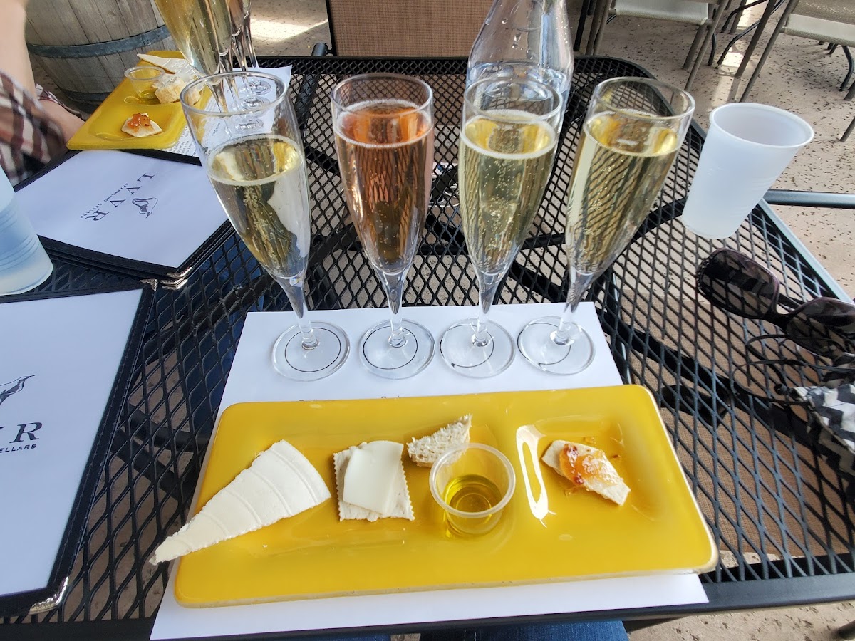 LVVR Sparkling Cellars