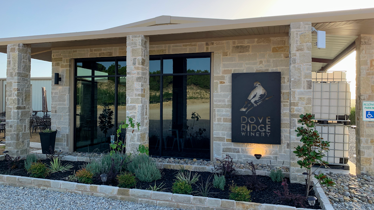 Dove Ridge Winery