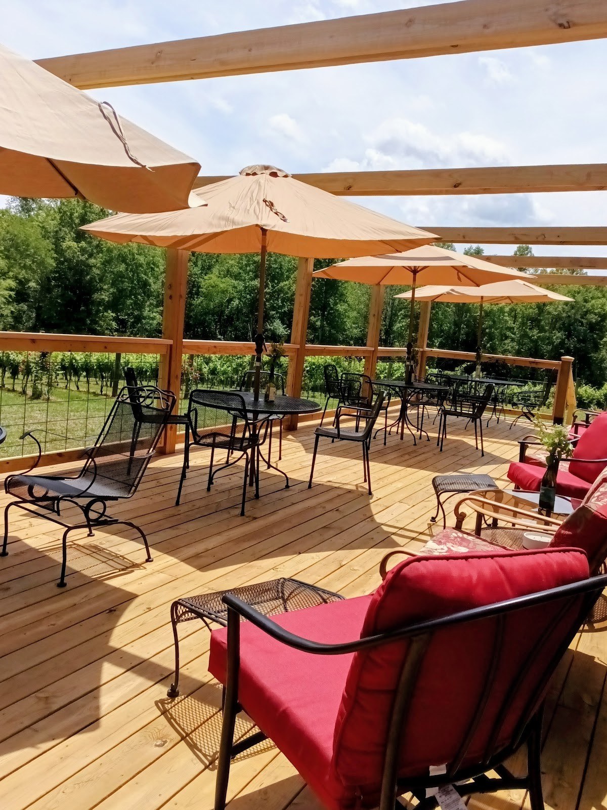 Loving Le' Vineyard LLC