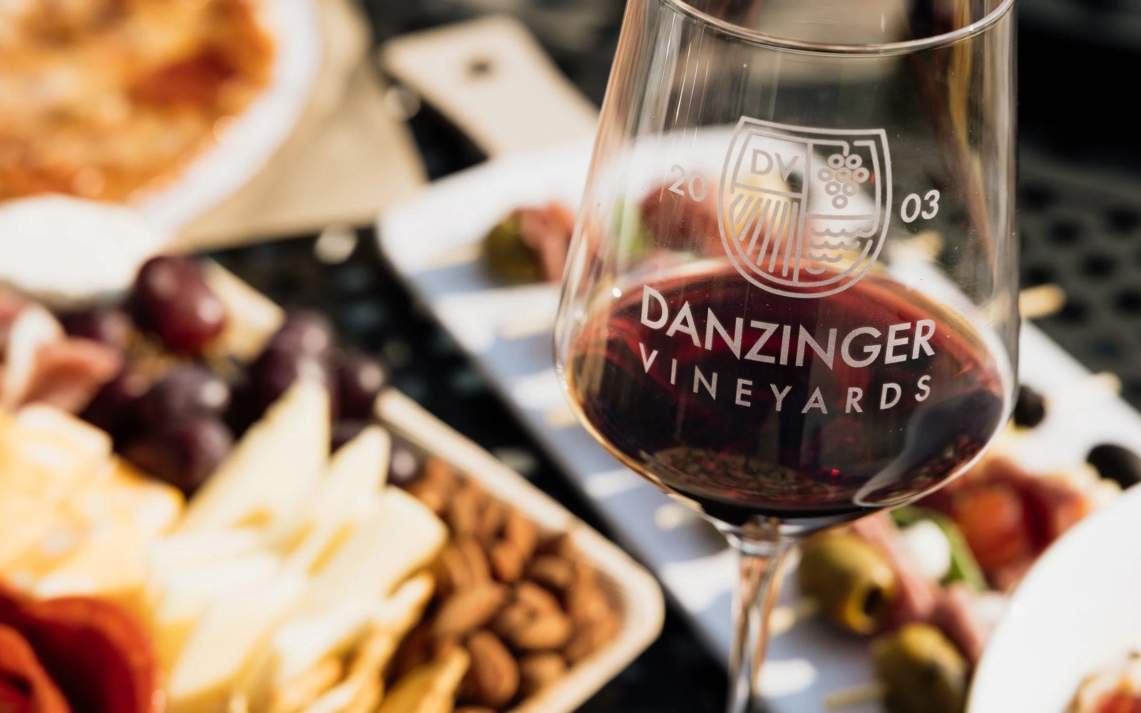 Danzinger Vineyards