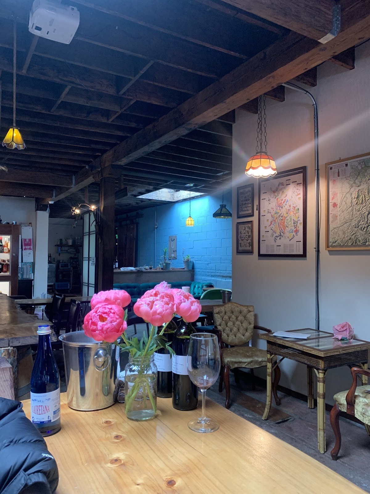 Under the Table Wines LLC