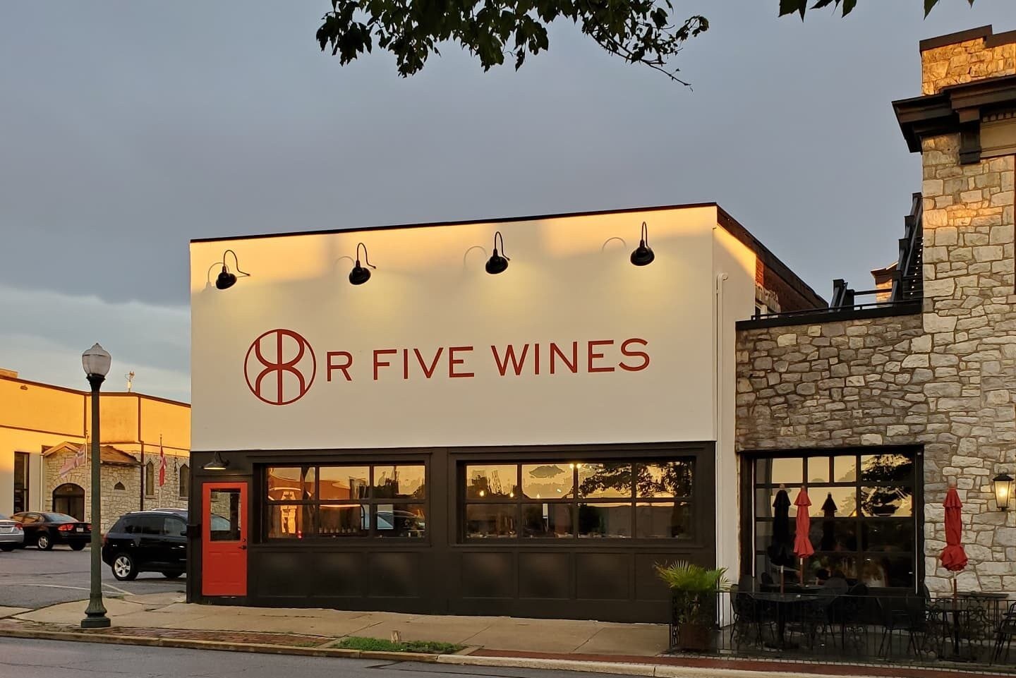 R Five Wines