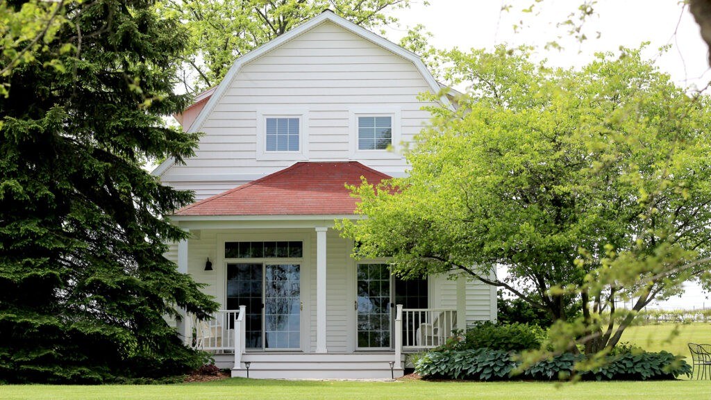 BRYS Estate Vineyard & Winery