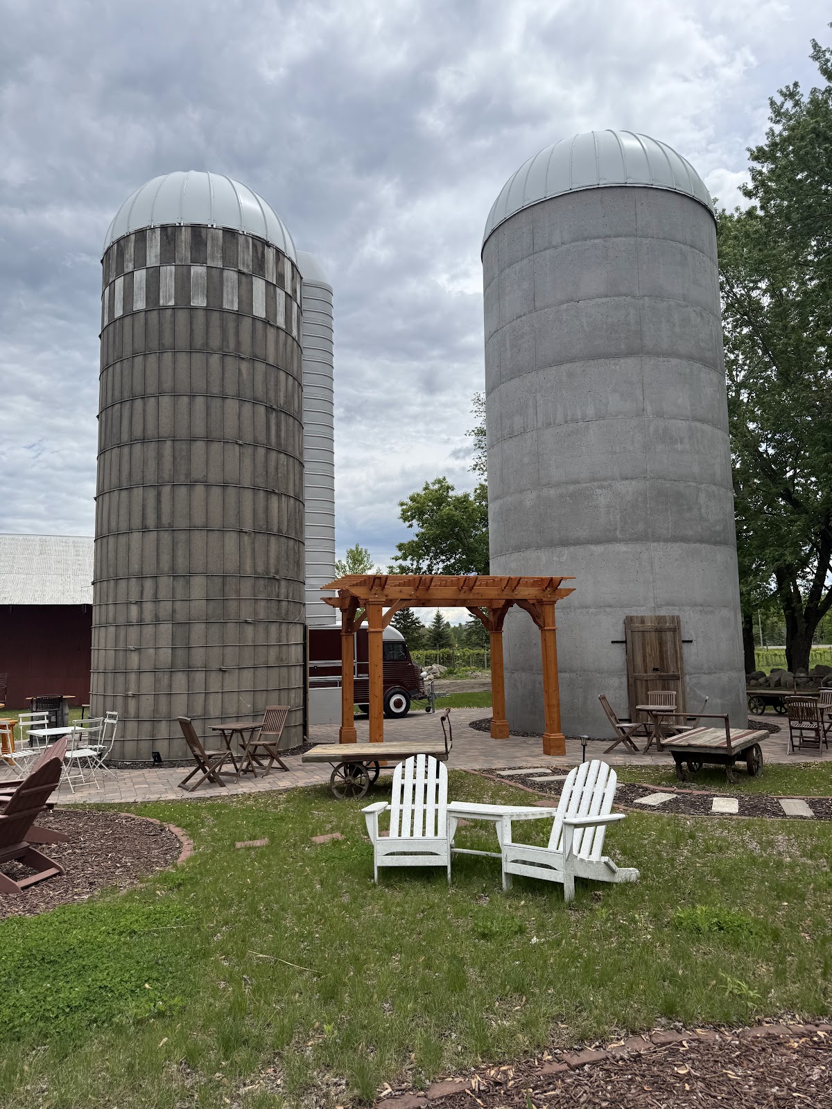 Two Rivers Vineyard & Winery