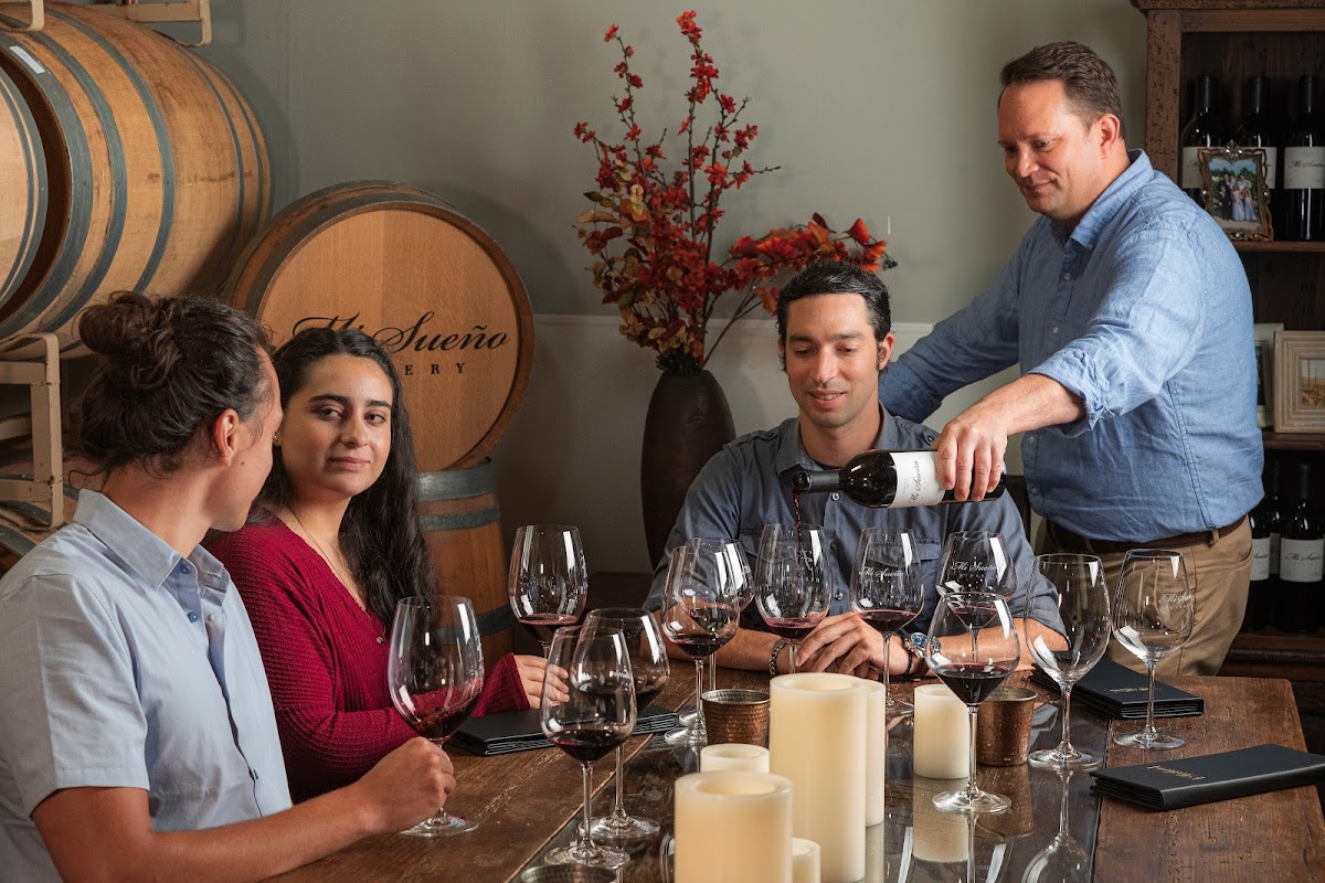 Vino Mio Wines