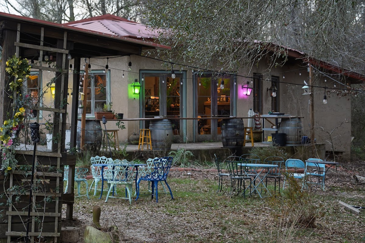 Wild Bush Farm And Vineyard