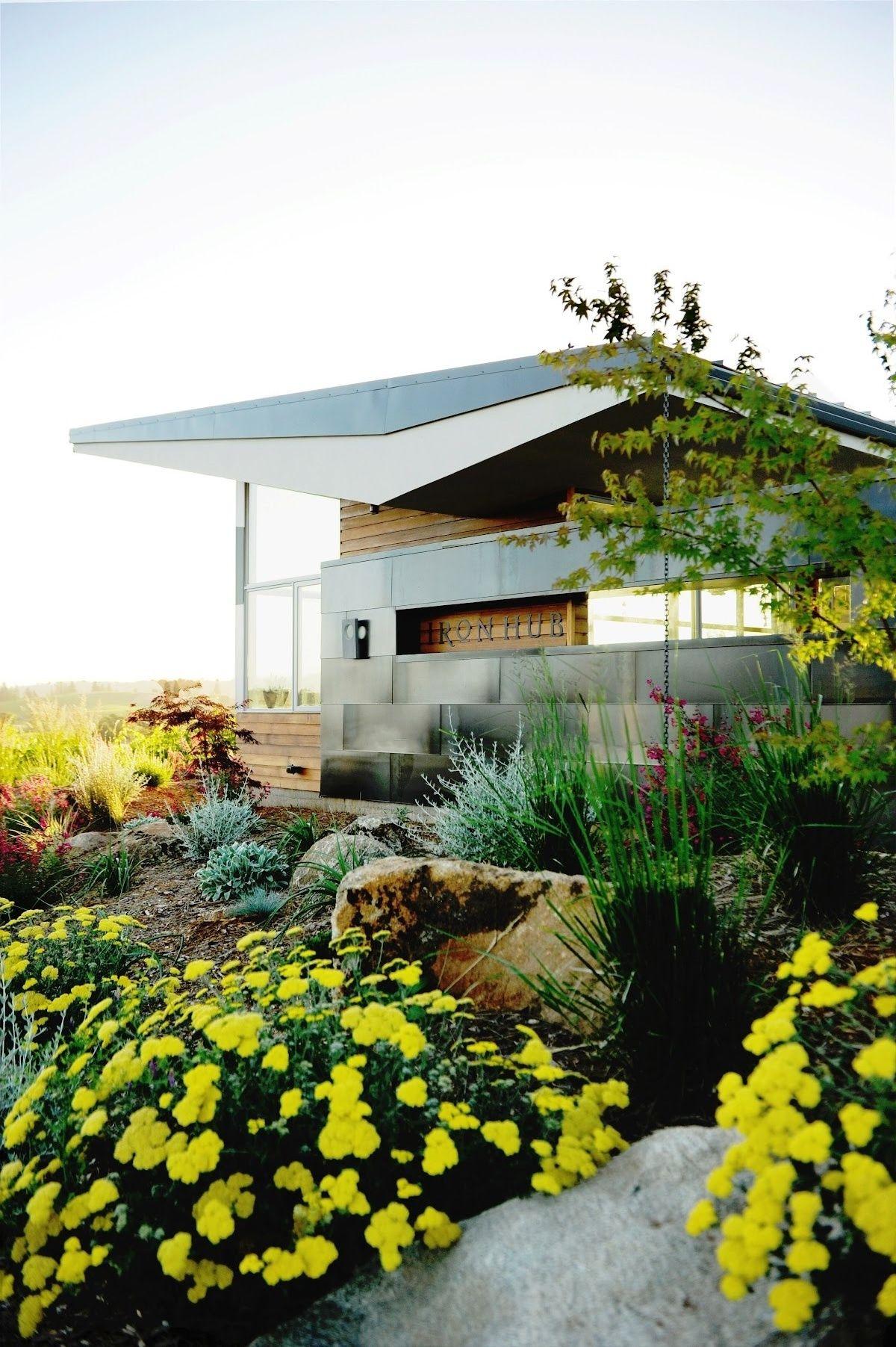 Iron Hub Winery