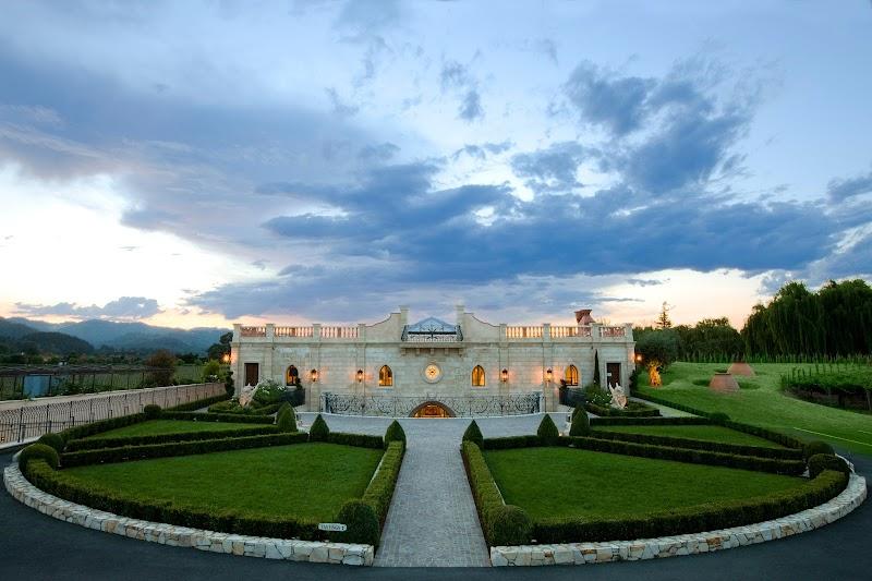 Del Bondio Family Vineyards