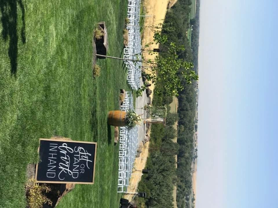 Echo Ridge Cellars